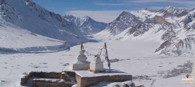chadar-trek-frozen-river-trekking-in-zanskar.htm