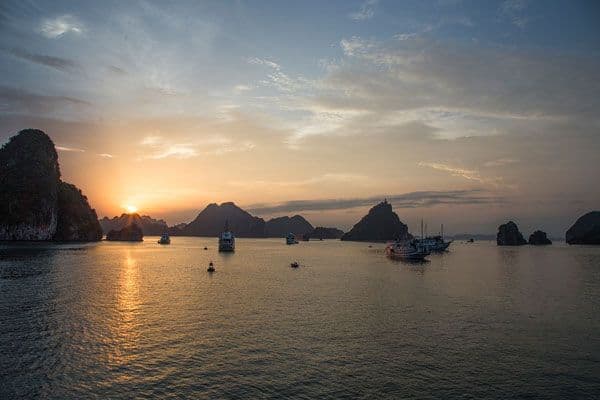 croisiere-baie-halong-vietnam.htm